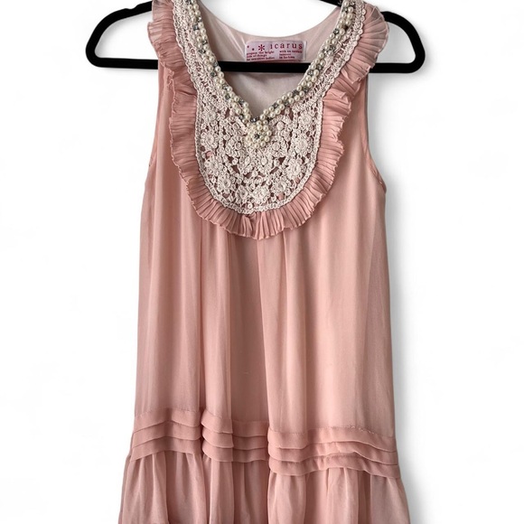 Pink Dress with Lace and pearl Detail. - Picture 11 of 13